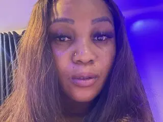 IvanaDiasy livesex