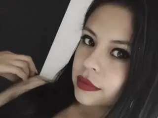 KellyLoraine amateur