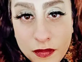 ManniBee recorded