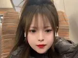 Mayuu shows